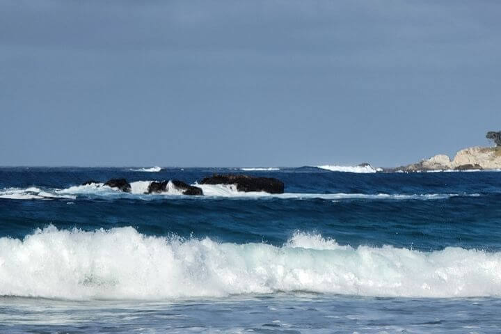 carmel beach waves