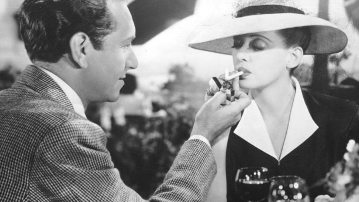 Charlotte Vale in Now Voyager with Paul Henreid