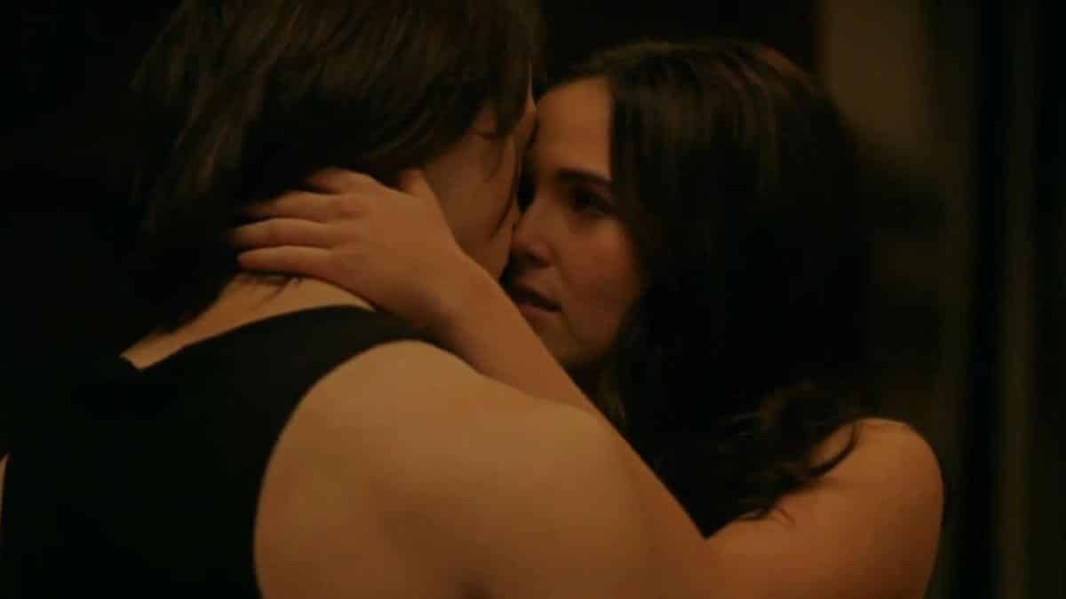 Dimitri and Rose romantic moment: They are about to kiss