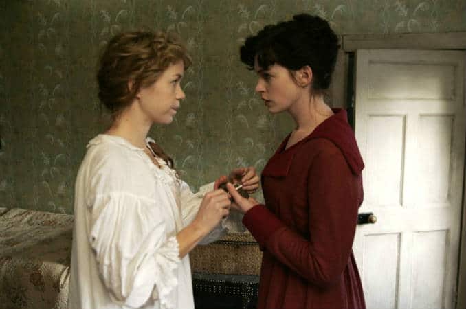 Jane and Cassandra in Becoming Jane