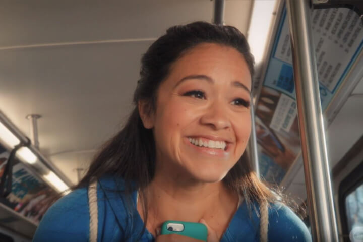 Jane Villanueva on bus in finale