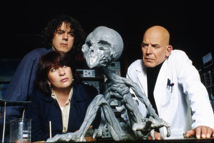 Alan Davies (Jonathan Creek), Caroline Quentin (Maddie Magellan), and John Shrapnel (Prof. Lance Graumann)