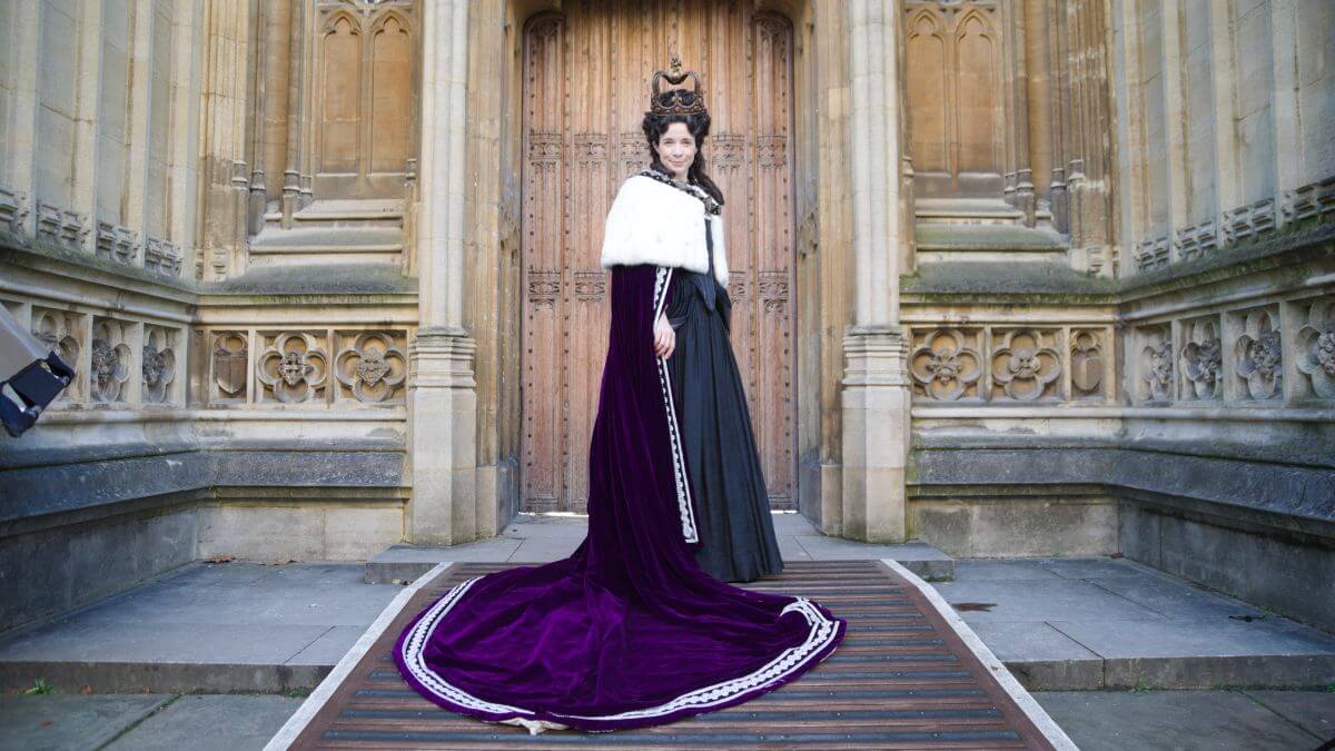 Lucy Worsley as Queen Anne.