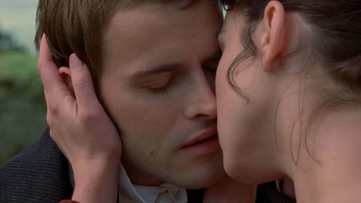 edmund and fanny kiss