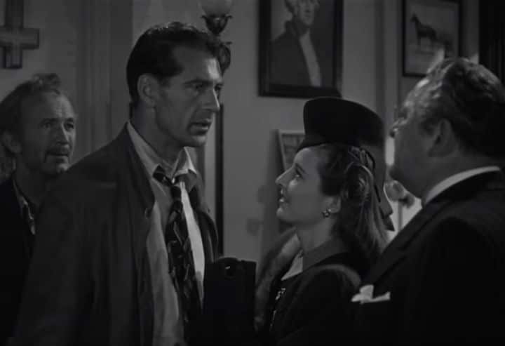 Vintage Christmas -Meet John Doe (1941)