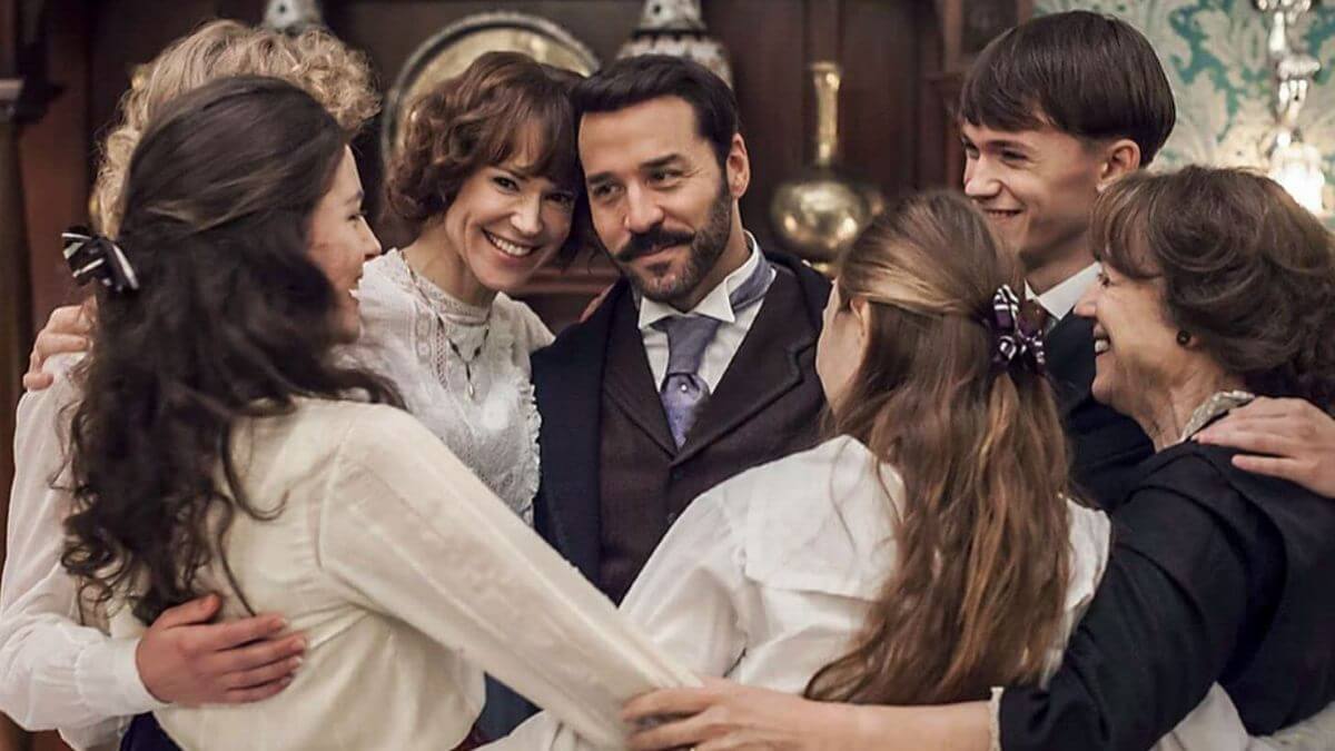 mr. selfridge still with Mr. Selfridge hugging his family