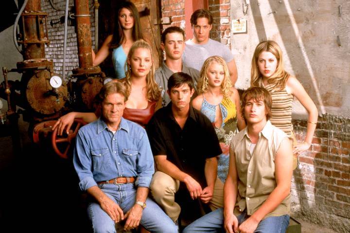 The cast of Roswell