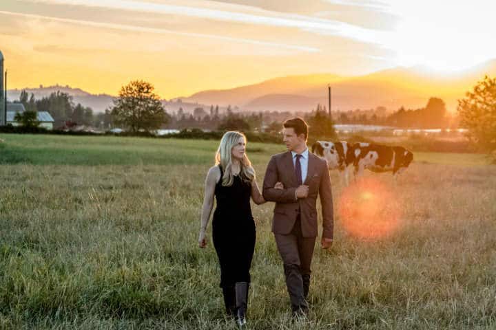 Shane and Oliver share a romantic stroll in Hallmark's 'Home Again'